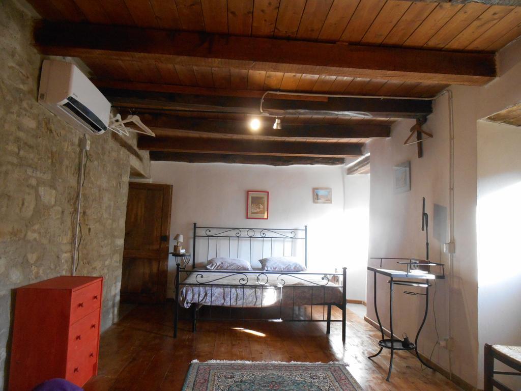 La Casa Nel Bosco-Senza Auto Guest House Ponte della Venturina Ngoại thất bức ảnh