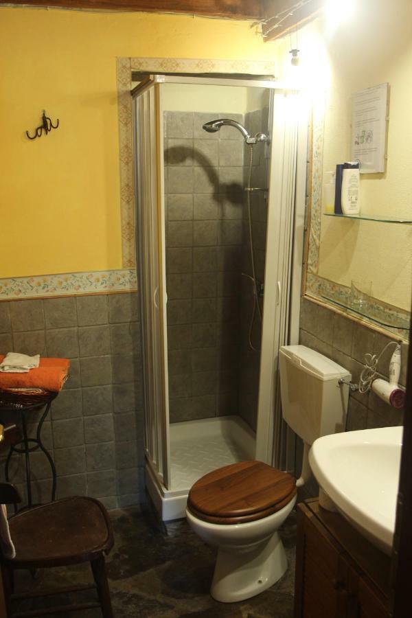 La Casa Nel Bosco-Senza Auto Guest House Ponte della Venturina Ngoại thất bức ảnh